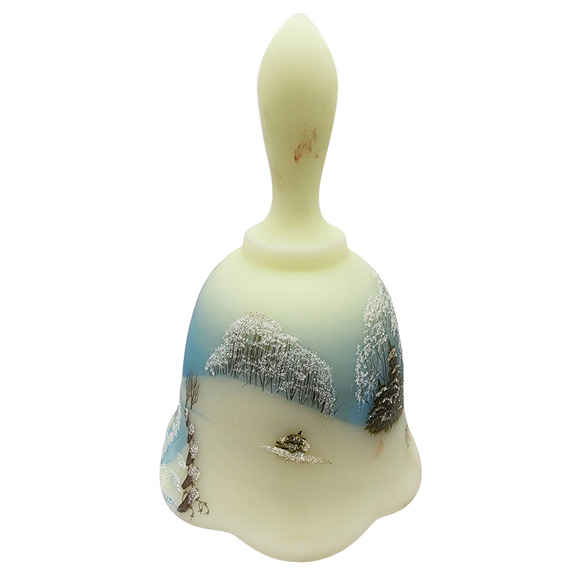 Fenton Bell 1979 Christmas Classics 7466 NC Custard Glass Glows In Box - Picture 2 of 9